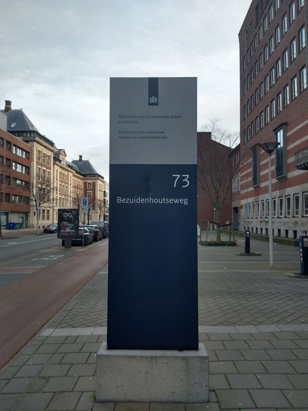 Op bezoek bij het ministerie Op bezoek bij het ministerie