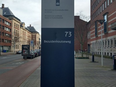 Op bezoek bij het ministerie Op bezoek bij het ministerie